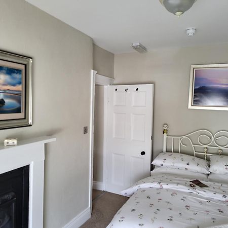 Charming 2-Bed Apartment In Donegal Town Centre Eksteriør billede
