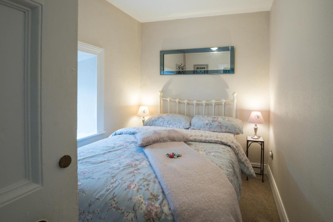 Charming 2-Bed Apartment In Donegal Town Centre Eksteriør billede