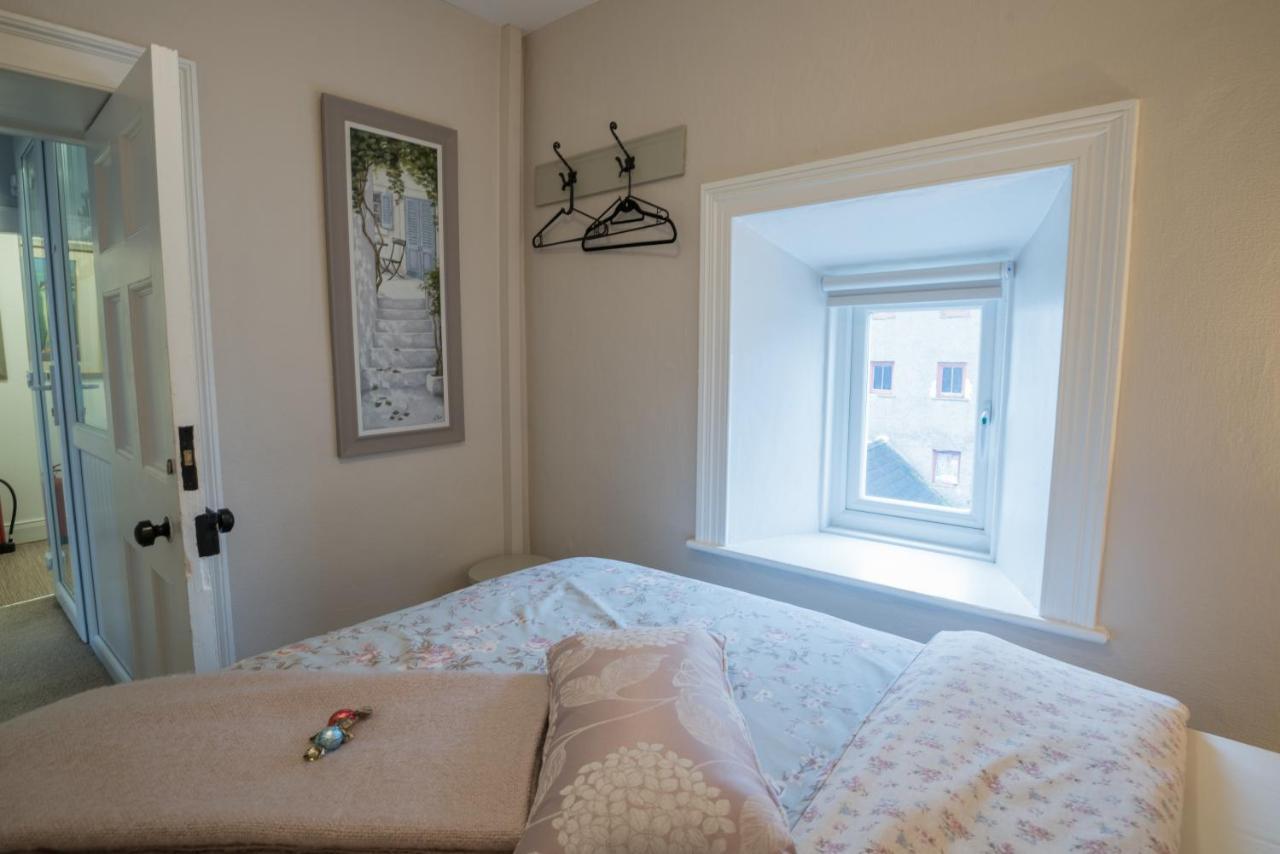 Charming 2-Bed Apartment In Donegal Town Centre Eksteriør billede