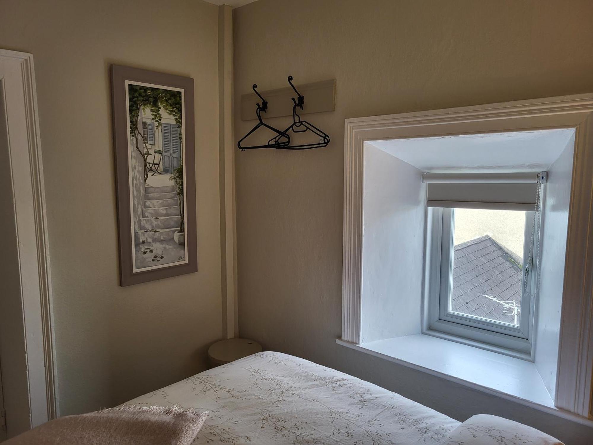 Charming 2-Bed Apartment In Donegal Town Centre Eksteriør billede