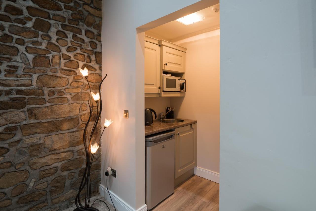 Charming 2-Bed Apartment In Donegal Town Centre Eksteriør billede